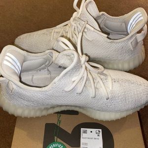 Yeezy Boost 350 V2 Cream/Triple white
